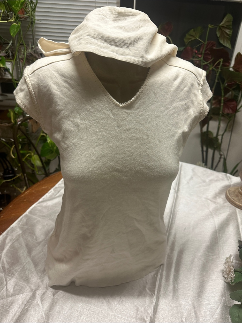 Star Wars Cream Hooded Cap Sleeve Top